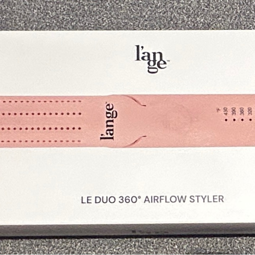 Lange Le Duo classic in Blush with Cooling Vents